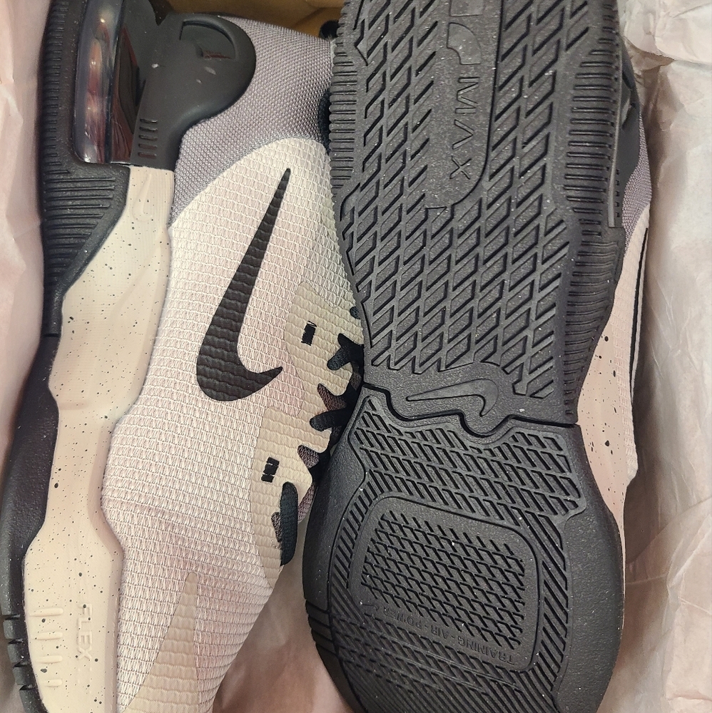 Men's Nike AIR MAX ALPHA TRAINER 5 Lt Iron/Black/Pewter DM0829-013 Sz 10 + 10.5 - Picture 4 of 6